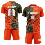 Benutzerdefinierte Graffiti Muster Olive-Orange Scratch Sublimation Fußball Uniform Jersey Benutzerdefinierte Graffiti Muster Olive-Orange Scratch Sublimation Fußball Uniform Jersey